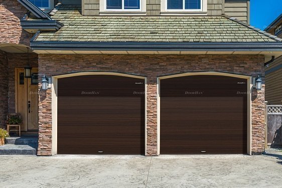 Секционные гаражные ворота Doorhan RSD01 BIW (2000х1800) - фото